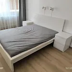 Modern Comfort In The Heart Of The Of * Двур-Кралове-над-Лабем