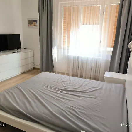 Апартаменты Modern Comfort In The Heart Of The Of